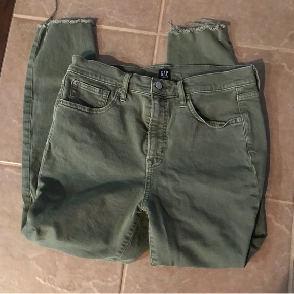 Gap green denim. True skinny. 12/31. - Picture 7 of 10